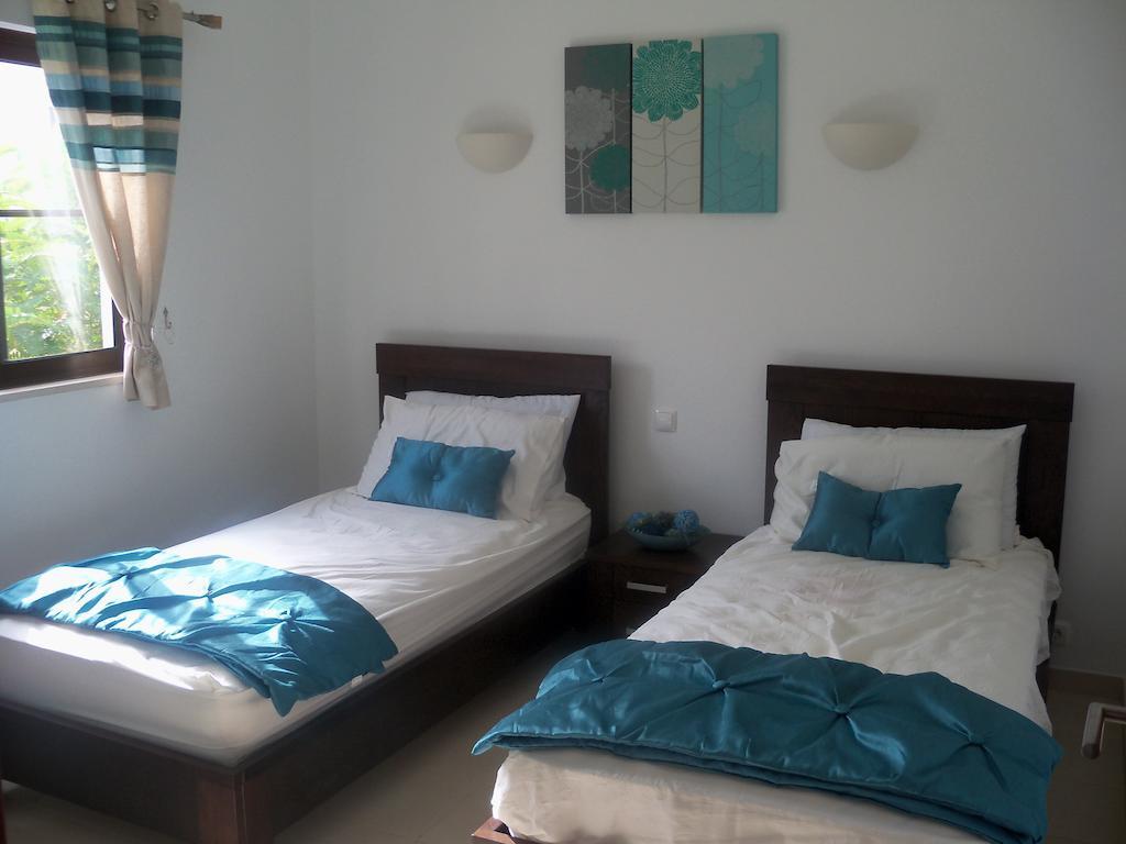 Tortuga Beach Village Private Apartments And Villas For Rent Санта-Мария Номер фото