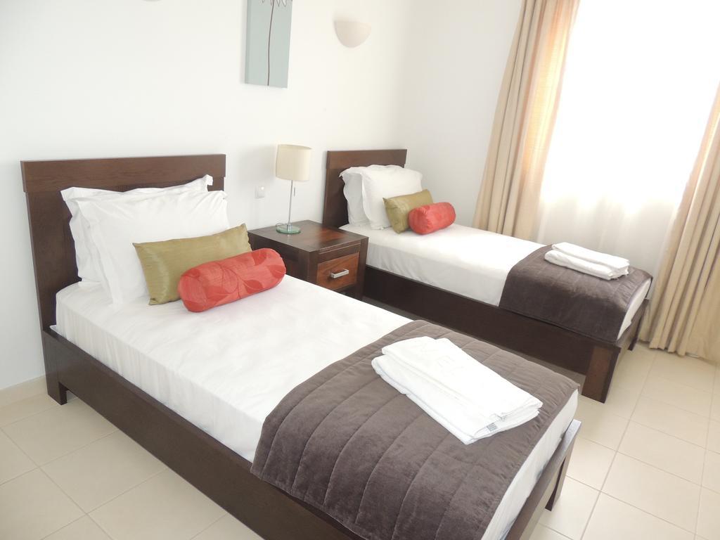 Tortuga Beach Village Private Apartments And Villas For Rent Санта-Мария Экстерьер фото